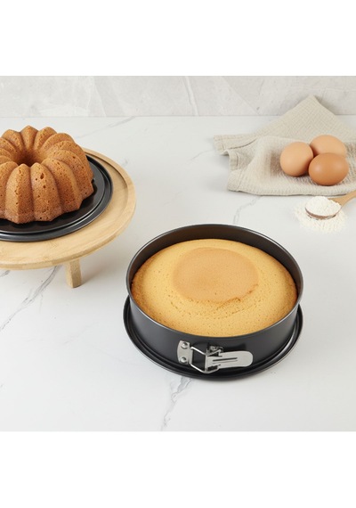 Guardini Gardenia Çift Taban Borulu Kek Kalıbı 24 Cm Renkli