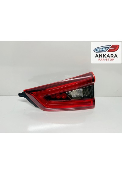 Nissan Qashqai 2017 - 2021 Stop Lambası Sağ İç Arka Bagaj Kapağında Kalan