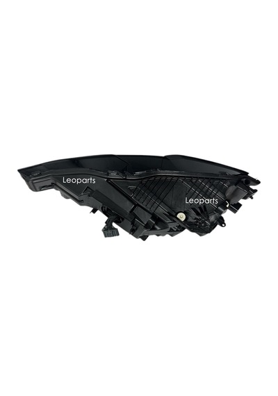 Leoparts Volvo Xc60 Far Lambası Sağ İçi Siyah 2021-2023 32337381