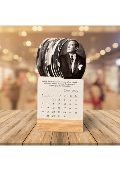 Lexroo 2026 Atatürk Takvimi Ahşap Ayaklı Atatürk Temalı Mini Özel Tasarım Takvim Çok Renkli