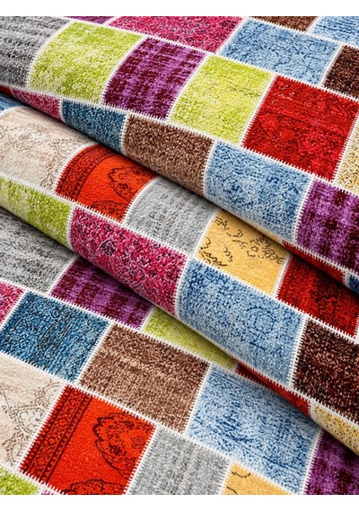 Çok Renkli Patchwork Eskitme Desenli Dijital Baskılı Kaymaz Tabanlı 6 Mm Yıkanabilir Halı