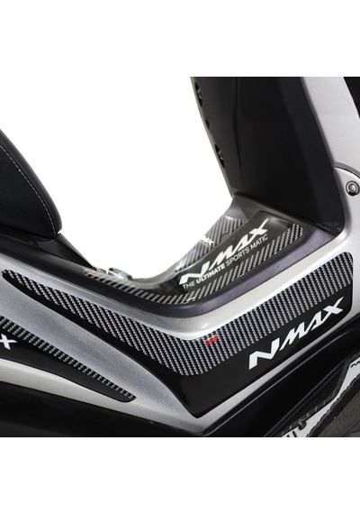 GP Kompozit Yamaha NMAX 125 / 155 2015-2020 Uyumlu Yan Pad Seti Siyah-Karbon