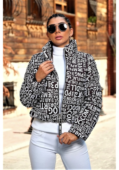 Keyifli Moda Kadın Siyah Beyaz Yazılı Dik Yaka Kısa Şişme Mont