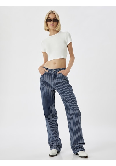 Koton Basic Crop Tişört Viskon Kumaş Kısa Kollu Bisiklet Yaka Slim Fit Beyaz 5wak50043ek Beyaz Koton Basic Crop Tişört Viskon Kumaş Kısa Kollu Bisiklet Yaka Slim Fit Beyaz 5wak50043ek Beyaz