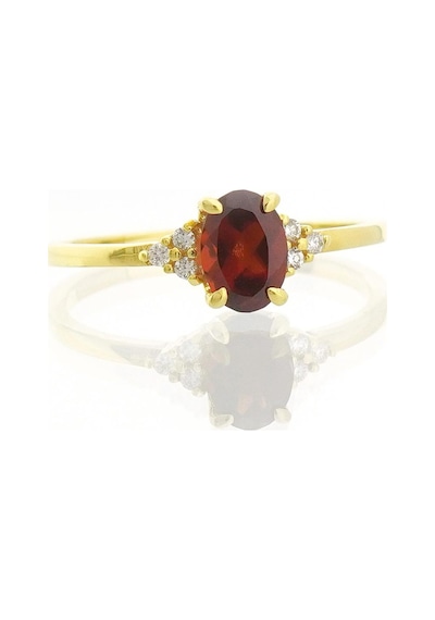 Garnet Oval Tektaş Pırlanta Yüzük
