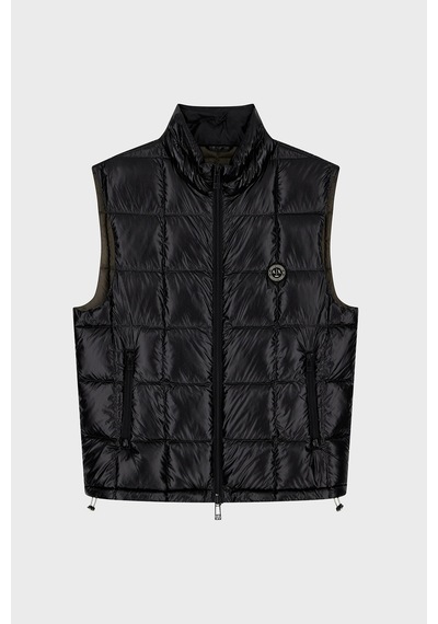 Armani Exchange Kapitoneli Regular Fit Dik Yaka Yelek Erkek Yelek Xm003475 Af23755 Uc001 Siyah Armani Exchange Kapitoneli Regular Fit Dik Yaka Yelek Erkek Yelek Xm003475 Af23755 Uc001 Siyah