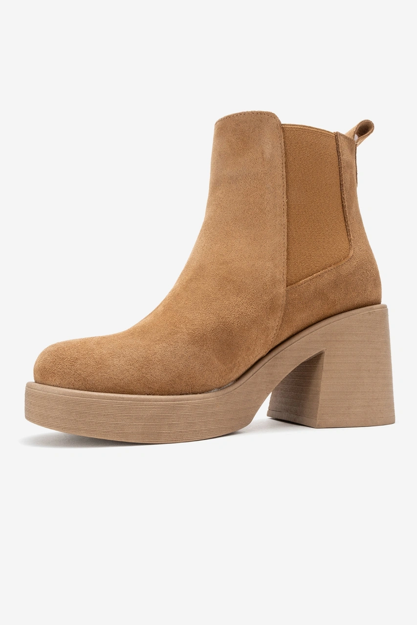 Luvishoes Luvi Shoes Lysa Taba Süet Lastikli Hakiki Deri Kadın Platform Topuklu Bot Taba Süet Luvishoes Luvi Shoes Lysa Taba Süet Lastikli Hakiki Deri Kadın Platform Topuklu Bot Taba Süet