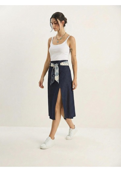 Shade Kadın Yırtmaç Detaylı Desenli Saten Kemerli Midi Boy Denim Etek 7512 60283934 - Lacivert