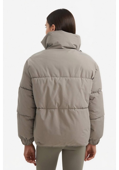 Defacto Defactofit Su İtici Oversize Fit Geniş Kalıp Dik Yaka Fermuarlı Çıtçıtlı Cepli Şişme Mont E9266ax25wnkh464 Haki-kh464 Defacto Defactofit Su İtici Oversize Fit Geniş Kalıp Dik Yaka Fermuarlı Çıtçıtlı Cepli Şişme Mont E9266ax25wnkh464 Haki-kh464