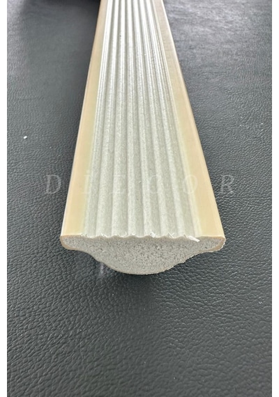 Diecor Dekoratif Polistren 15 Adet 4 Cm Gümüş Duvar Çıtası Beyaz 4 Cm Model:xa226