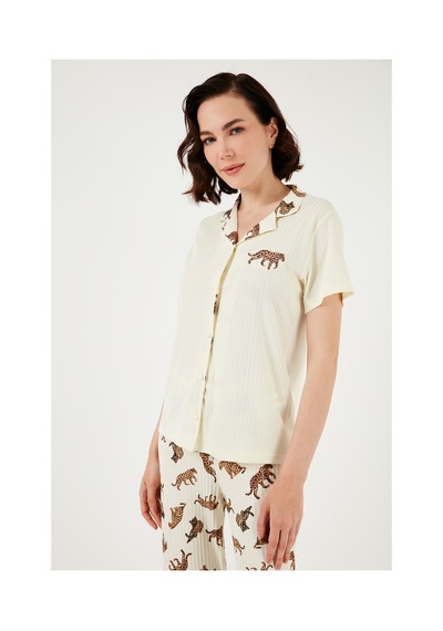 Lela Regular Fit Gömlek Yaka Kısa Kollu Bayan Pijama Takımı 65740102 Bej