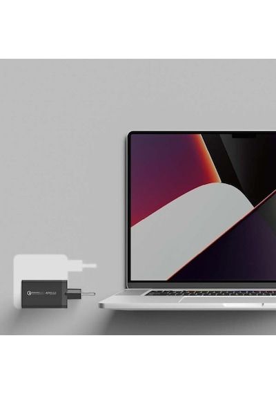 Momax UM30EUD ONEPLUG 67 W 3 Port GaN Şarj Cihazı Siyah