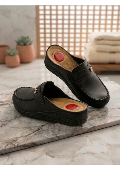 Vojo Fiyonk Detaylı Önü Kapalı Anatomik Tabanlı Kadın Terlik 267800001907 840 Siyah-gold Vojo Fiyonk Detaylı Önü Kapalı Anatomik Tabanlı Kadın Terlik 267800001907 840 Siyah-gold