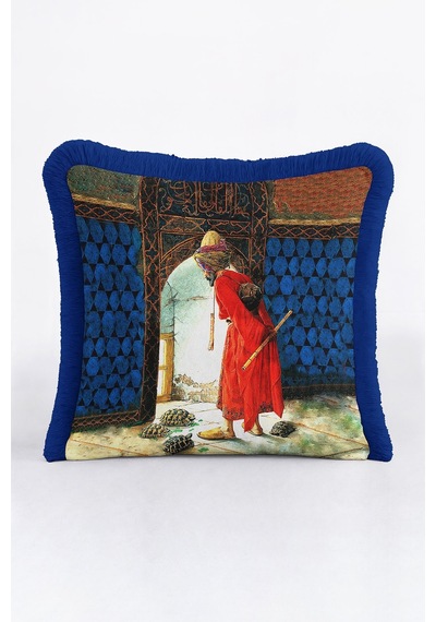 Osman Hamdi Bey Kaplumbağa Terbiyecisi Desenli Püsküllü Dekoratif Yastık - 45 X 45 Cm Renkli