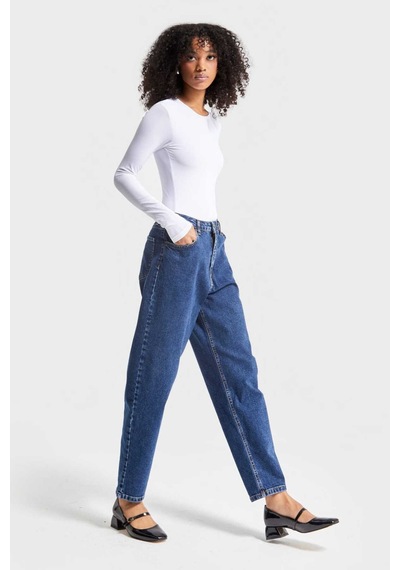 Mavi Likralı Kumaş Mom Fit Denim Pantolon Mavi