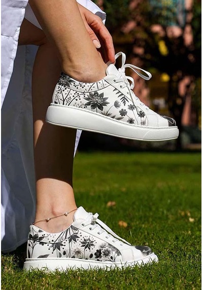 Kadın Vegan Deri Beyaz Sneakers - Fluffy Tasarım Çok Renkli