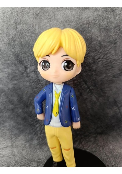Bts Bangtan Boys 15cm Karakter Figür Oyuncak Biblo 15083 Sarı