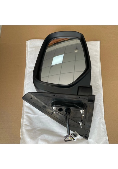 Mitsubishi L200 Pickup 2015-2018 Elektrikli Otomatik Katlanır Ayna Nikelaj Kapak Sinyalli Sol Oem N