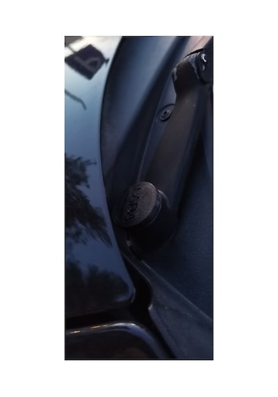 Lada Granta 1 Silecek Mekanizması Cıvata Tıpası