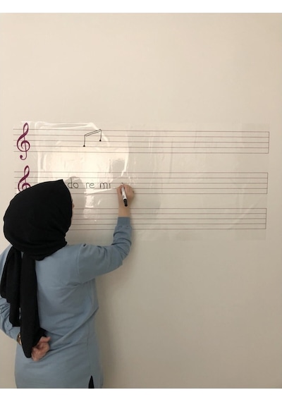 Nota Yazı Tahtası Sol Anahtarlı Ve Nota Çizgili Porteli