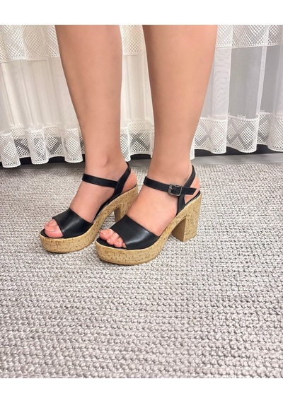 Asmi Shoes Kadın Adara Siyah Tek Bant 10 Cm Platformlu Ayakkabı