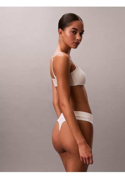 Calvin Klein Kadın Marka Logolu Günlük Kullanıma Uygun Krem Külot Lv00qf8711 Yas