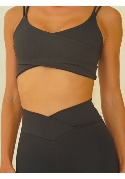 Mai Studios Co. Paria Çapraz Detay Spor Siyah Crop Siyah