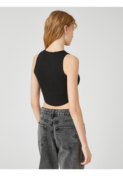 Koton Crop Atlet Bisiklet Yaka Fitilli Asimetrik Kesim Siyah 3sal30016ık 3SAL30016IK999 Siyah Koton Crop Atlet Bisiklet Yaka Fitilli Asimetrik Kesim Siyah 3sal30016ık 3SAL30016IK999 Siyah