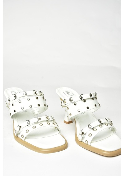 Fox Shoes U518280408 Beyaz Rugan Kalın Topuklu Kadın Terlik Beyaz