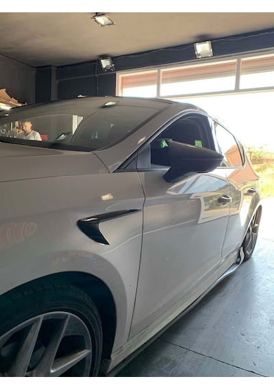 Volvo 960 Uyumlu Çamurluk Venti Siyah Fsr