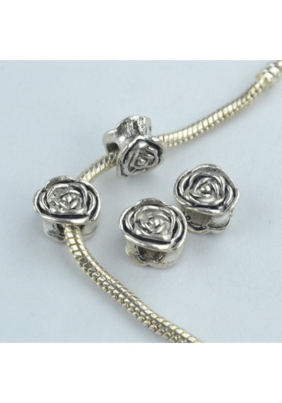 Worldshop Bilrklik Gümüş Gül Charm
