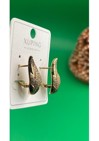 Xuping Rose Gold Yaprak Desenli Taşlı Kadın Çelik Küpe Gold