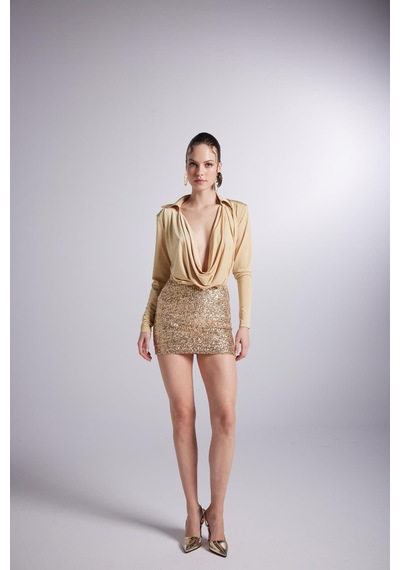 Holly Lolly Degaje Yaka Dekolteli Çıtçıtlı Taylor Bodysuit Gold