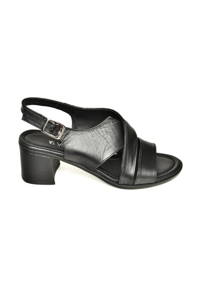 Fox Shoes P555451903 Siyah Hakiki Deri Kalın Topuklu Kadın Sandalet Siyah-hakiki Deri Siyah Fox Shoes P555451903 Siyah Hakiki Deri Kalın Topuklu Kadın Sandalet Siyah-hakiki Deri Siyah