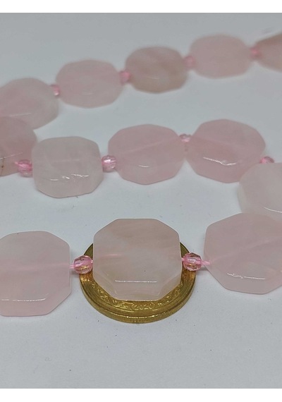 Pembe Kuvars Taşı Sekizgen Şekilli Dizi (35685) Çok Renkli