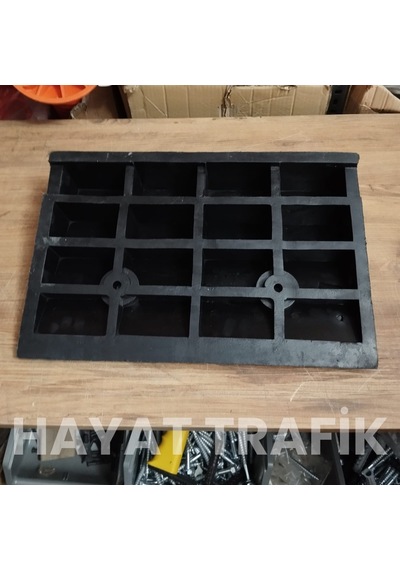 Kauçuk Rampa 10 Cm, Engelli Aracı Rampası, Kaldırım Rampası 48 X 33 X 10 Cm