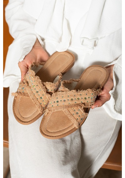 Dabab Shoes İnka Kadın Hasır Dokulu Kuş Gözü Detaylı Düz Taba Terlik