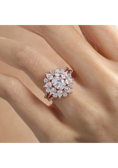 Mia Vento Effective Diamond Paris Işıltısı Rose Renk Işıltılı Gümüş Yüzük