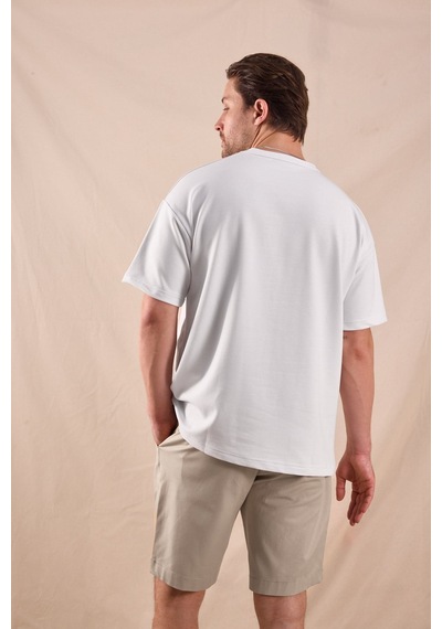 Tonny Black Rahat Kalıp Oversize Kesim T-shirt Erkek Beyaz T-shirt Tbtshrt020