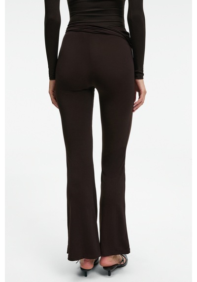 Grımelange AYSHUR Kadın Esnek Kumaşlı Kemer Detaylı Geniş Paçalı Slim Fit Koyu Kahverengi Pantolon