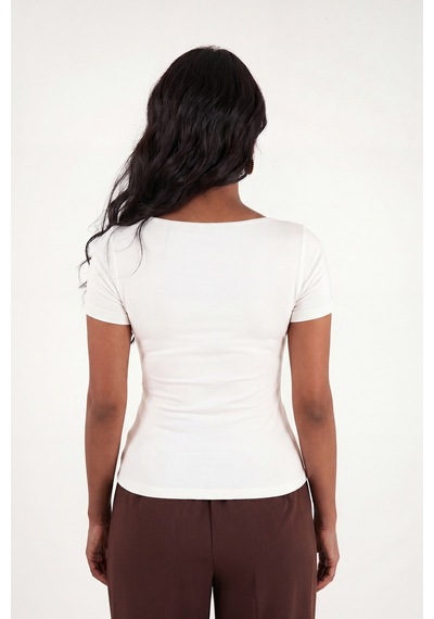Lela Toka Detaylı Fitted Fit Kayık Yaka Bluz Bayan Bluz 5862707 Ekru