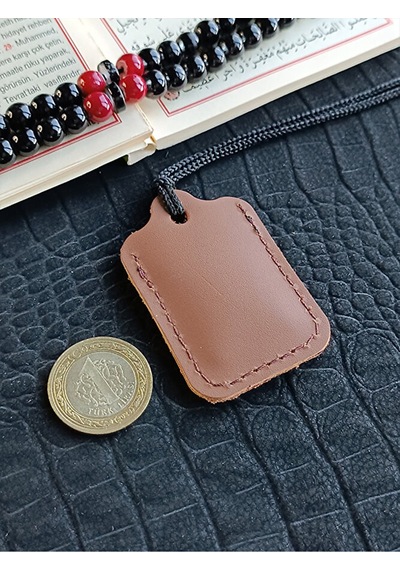 Küçük Dörtgen Cevşen Dualı Kolye Muska Hakiki Deri El Yapımı Çok renkli 09547486