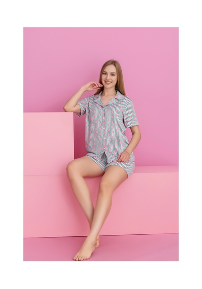 Rindahomewear Kadın Cızgılı Kalplı Milan Düğmeli Şort Takımı Gri