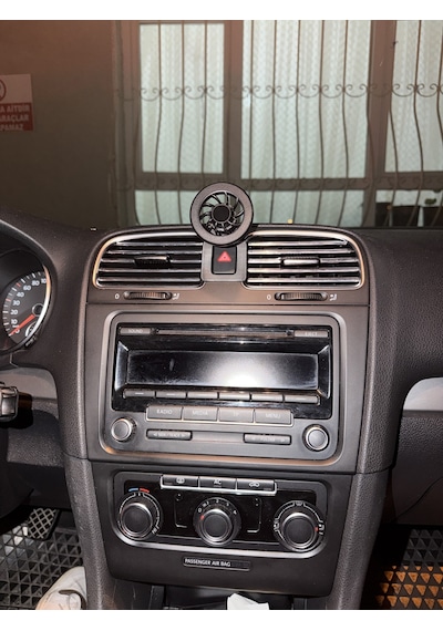 Volkswagen Golf 6 2008-2013 Uyumlu Araç Içi Premium Telefon Tutucu - Araba Telefon Tutacağı Havalandırma Için