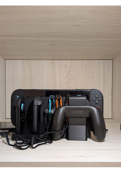 Nintendo Switch 2 Uyumlu Çoklu Oyun Kolu Ve Aksesuar Standı Masaüstü Düzenleyici