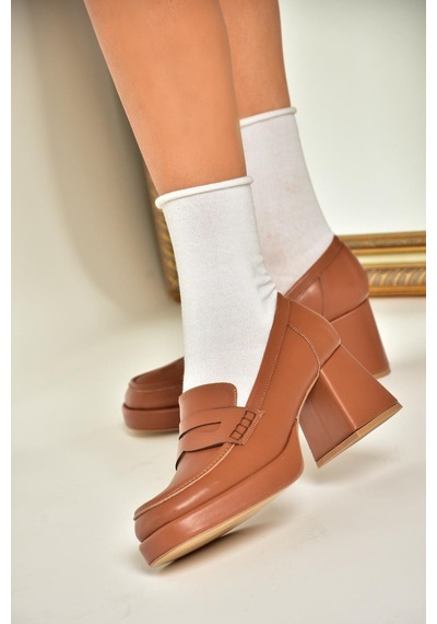 Fox Shoes T569013709 Taba Kalın Topuklu Kadın Ayakkabı Taba