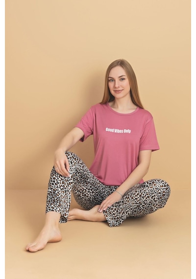 Pijamerry Kadın Bisiklet Yaka Milan Kumaş Likralı Kısa Kollu Pijama Takımı 6003 - 1 Adet Pembe Pijamerry Kadın Bisiklet Yaka Milan Kumaş Likralı Kısa Kollu Pijama Takımı 6003 - 1 Adet Pembe