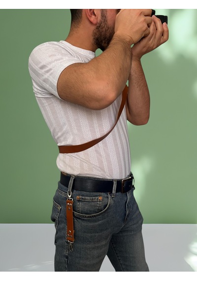 Profesyonel Hakiki Deri Tekli Fotoğraf Makinesi Omuz Askısı - Taba - Smallrig Bağlantılı Kahverengi Profesyonel Hakiki Deri Tekli Fotoğraf Makinesi Omuz Askısı - Taba - Smallrig Bağlantılı Kahverengi