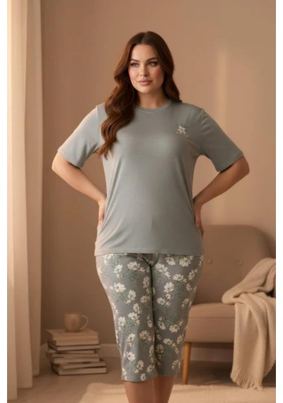 Gd Goldoremi Premium Kadın Büyük Beden Kısa Kollu Likralı Açık Yeşil Rahat Kapri Pijama Takım Gd Goldoremi Premium Kadın Büyük Beden Kısa Kollu Likralı Açık Yeşil Rahat Kapri Pijama Takım