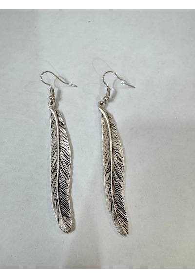 Free Feather Spirit Tüy Figürlü Gümüş Renk Unisex Sallantılı Küpe Çok Renkli